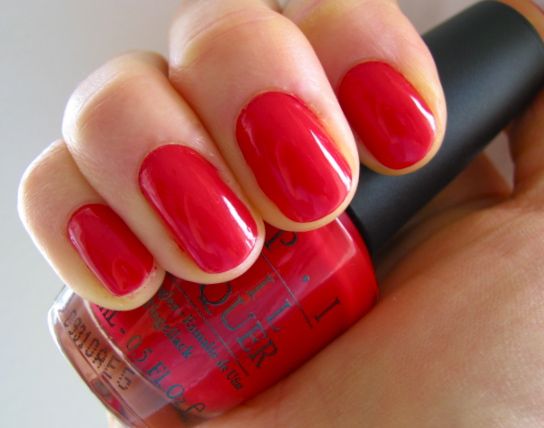 Big Apple Red - Shiny Red Gel Nail Polish